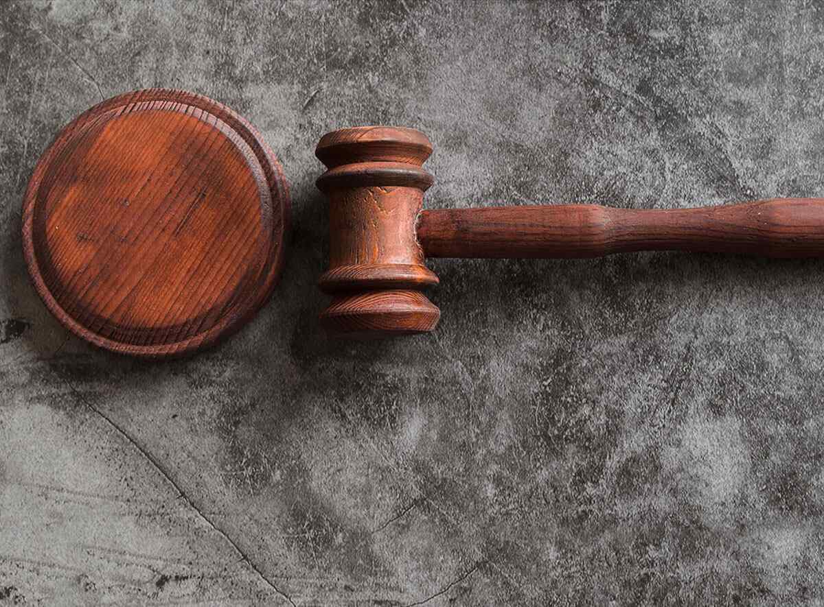 Commercial & Corporate Law